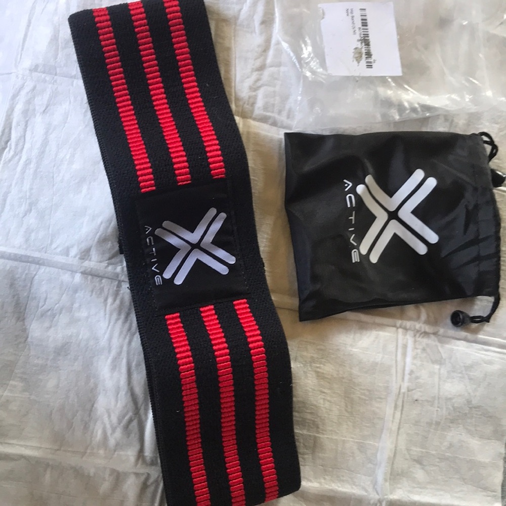 Hip Band  Size S/M With Bag New